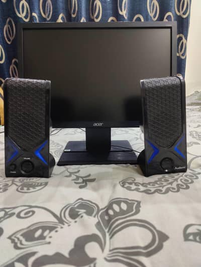 Acer monitor with audionic speakers in good condition