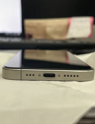 iPhone 15 pro NON PTA Jv