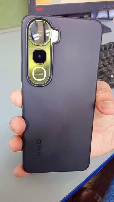 Vivo Y400