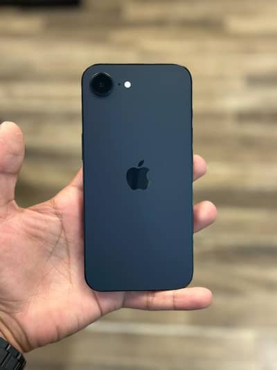 iPhone 16E 128GB - JV SIM Locked