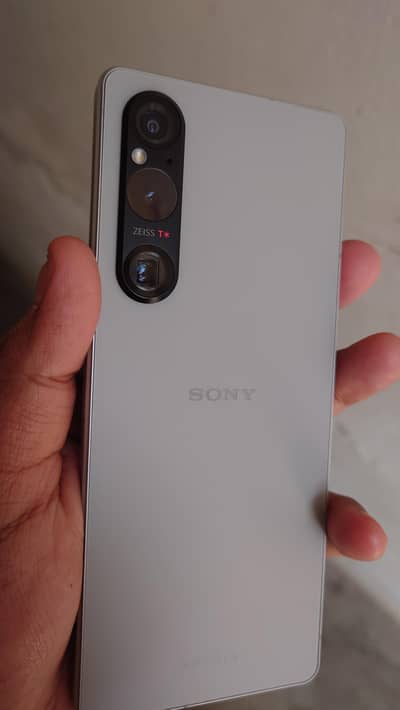 Sony Xperia 1 Mark V  5 brand new  dual SIM
