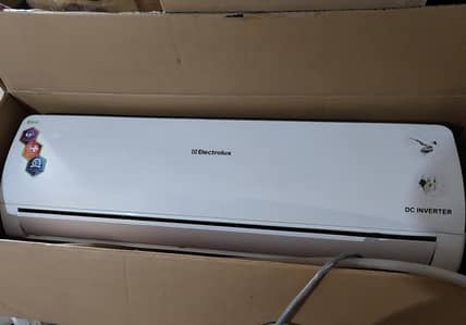 Electrolux 1.5 Ton DC Inverter AC with Box
