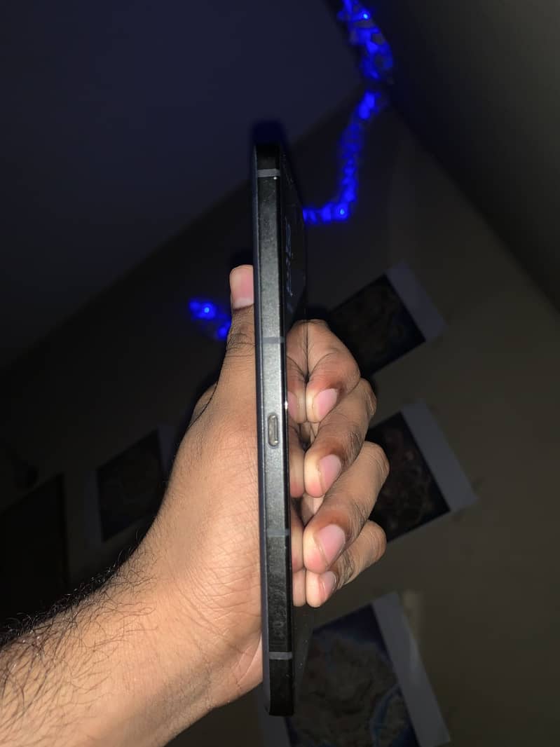 Rog 8 Global Version 4