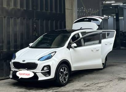 Kia Sportage 2022 Model FWD B2B genuine Look like a brand new car