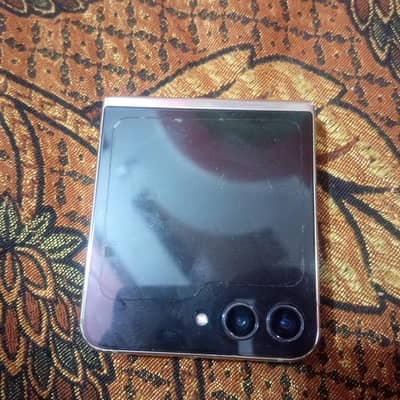 Samsung Z Flip 5 | 512GB  | NON PTA | Like New | Urgent Sale