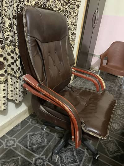 Office revolving chair