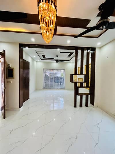 Prime Location 20 Marla House For Rent Available In EME Society