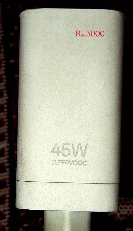 سارے چارجر اورجنل ڈبہ والے ہیں 1