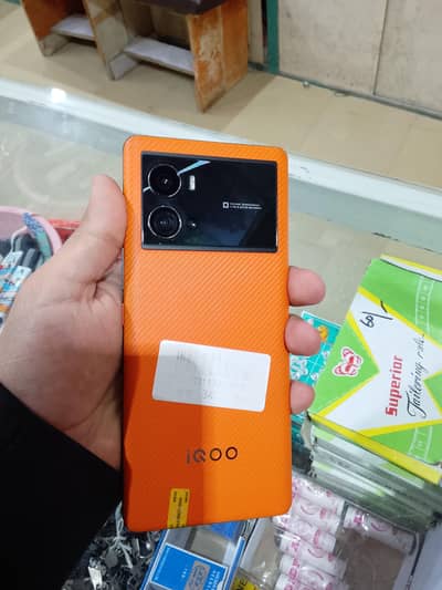 Vivo IQOO 9 Pro