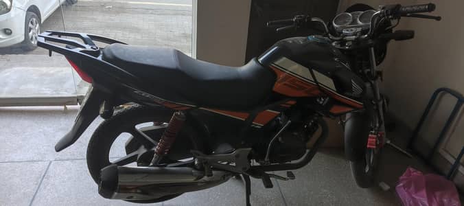 New Condition Honda CB 150