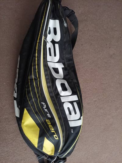 Tennis bag