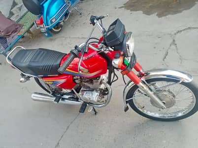 Honda CG 125 2010 model