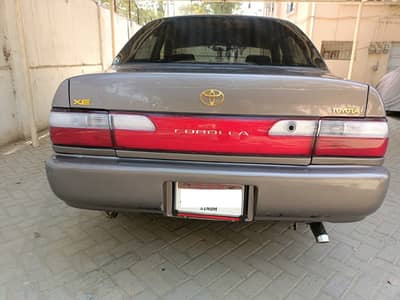 Toyota Corolla Indus XE 2001