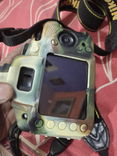 Nikon D3200 urgent sale