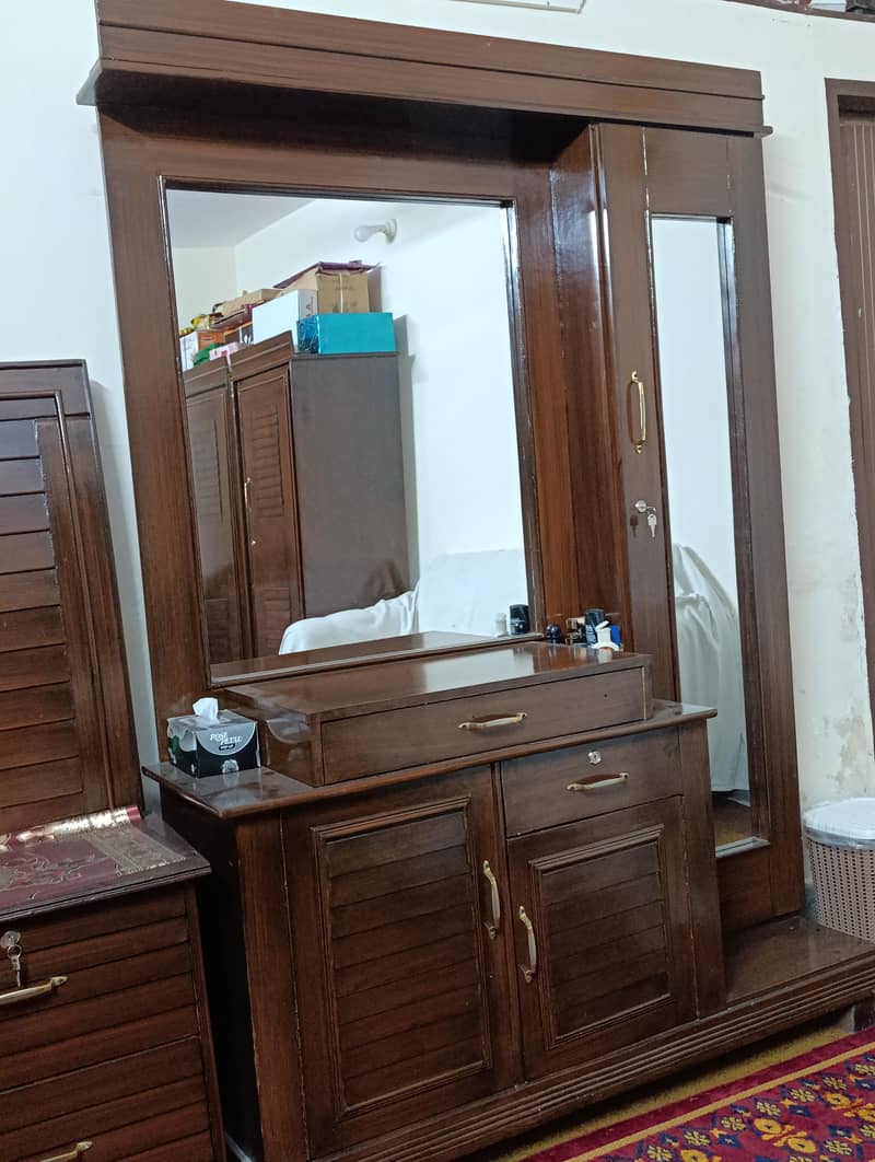 New dressing table 0