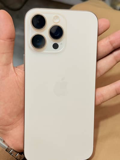 iPhone 16pro max factory unlock