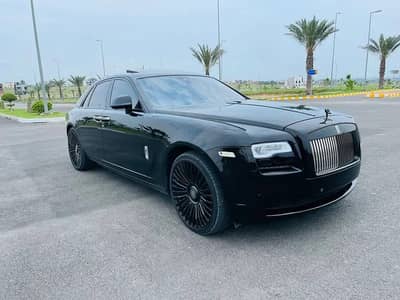 Rent A Car Rental Rolls Royce Prado TX Range Rover G-Wagon Marcedes V8