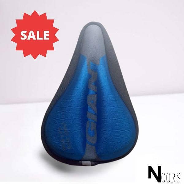 GIANT Saddle Cover Set - Breathable Waterproof Cycling Seat Protector with Anti-Slip Base
