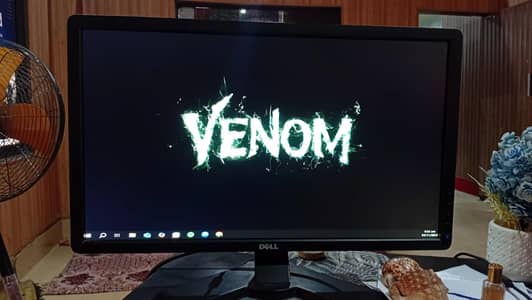 Dell Computer Monitor Screen 24 inch