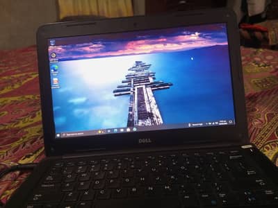 Dell Latitude 3380 – i3 6th Gen / 8GB RAM / 128GB SSD – 14"