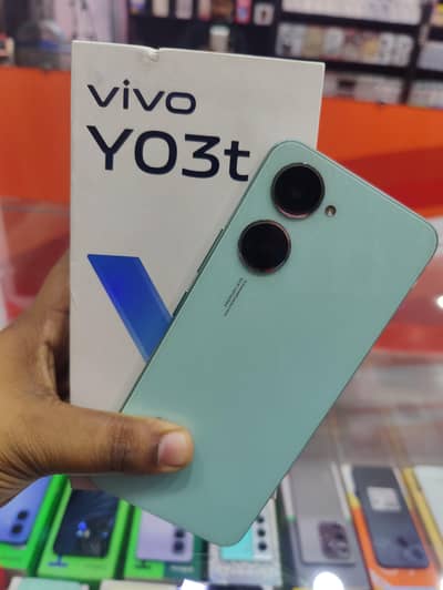 Y03T 4GB 64GB with just box condition 10 by 8