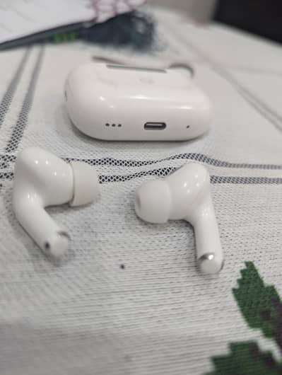 Air pods 2 pro!