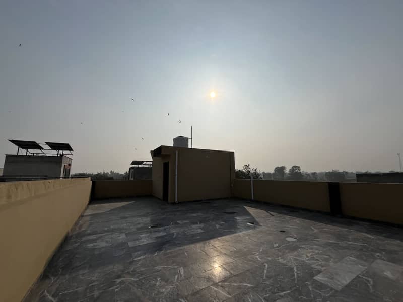 5 Double Heighted 23