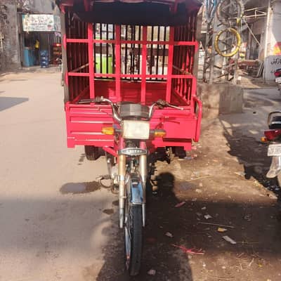 United 100cc Loader Rickshaw Urgent sale