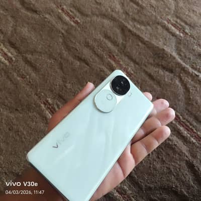 vivo v40e