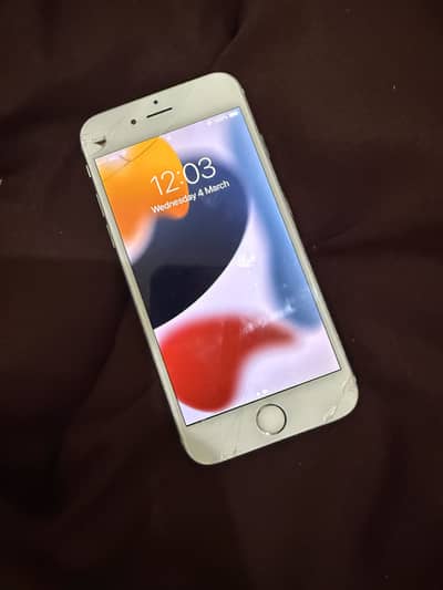 iPhone 6s | 64GB | PTA Approved | New Battery | Read Description
