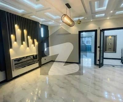 Highly-Desirable 5 Marla House Available In Bahria Town - Sector C