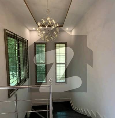 Prime Location 272 Square Yards House Is Available In Affordable Price In Bahria Town - Precinct 6