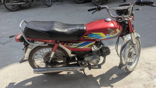 honda cd 70 used condition urgent sale