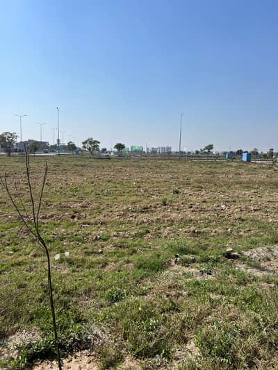 8 Marla Residencial Phase 10 File Available FOR SALE in DHA