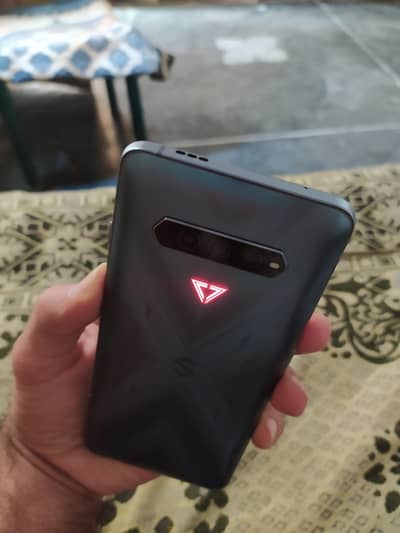 Black shark 4 pro 12/256 non pta