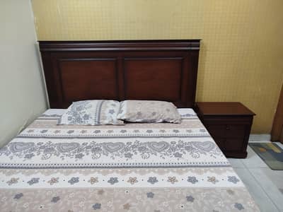 King Size Bed Set with dressing and Sides Tables