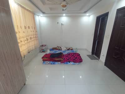 Flat For Female Sharing Part Mint Pak Arb Housing Society Lahore