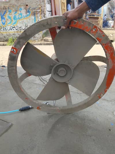 3 feet motor exhaust all ok