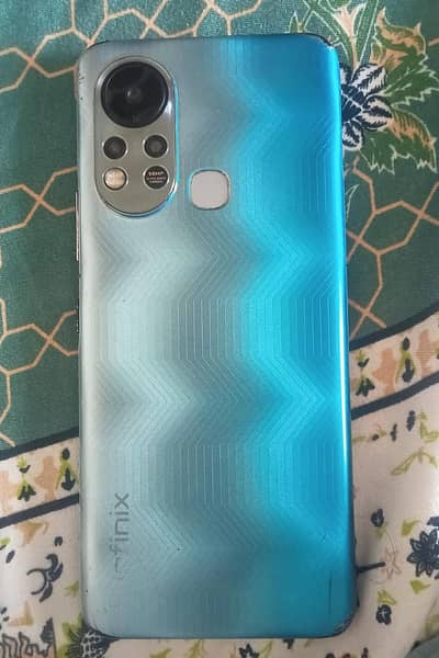 Infinix hot 11s 4+2 / 128 ,,,, Read description