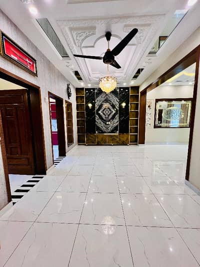 5 Marla LDA Aproved with Gass Used House For Sale In Gardenia Block Bahria Town Lahore