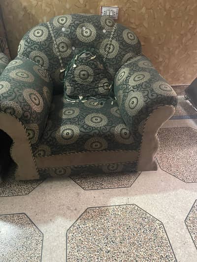 Sofa set good condition