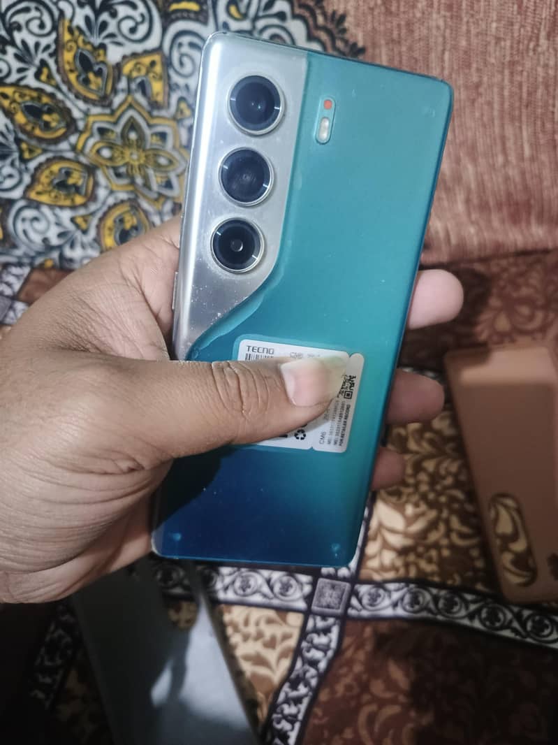 camon40 pro 0