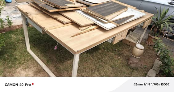 For 4 computer with power socket and drawer