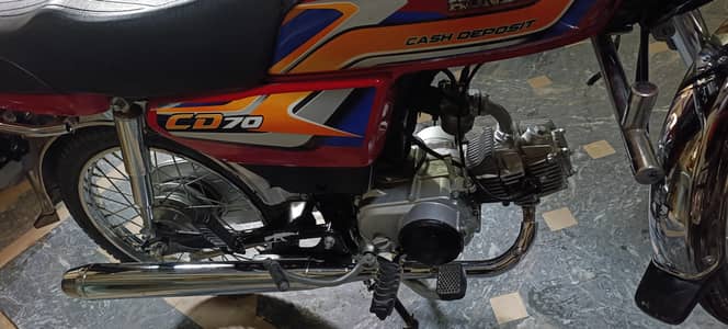 one hand used 200% ok and lush Condition Bike