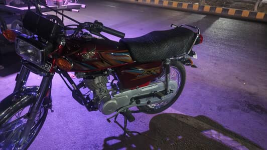 Honda CG125 Red Color 2025 Model