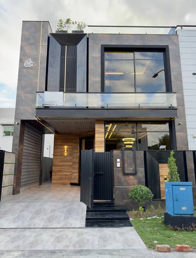 5 MARLA MODERN DESIGN HOUSE FOR RENT IN DHA PHASE 9 TOWN