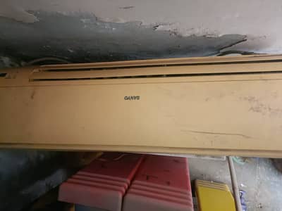 Sanyo 1.5 Ton AC – Excellent Condition