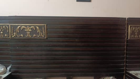 Bed Set and Iron table