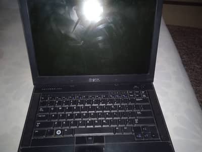 Dell Latitude E6410, core i3 1st gen