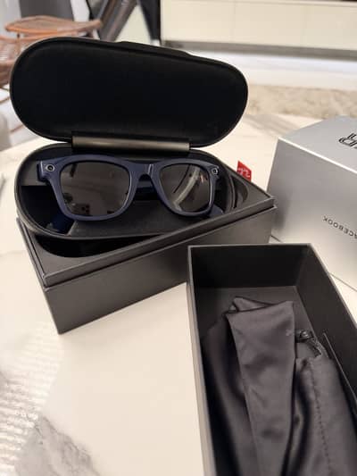 Meta RayBan AI glasses